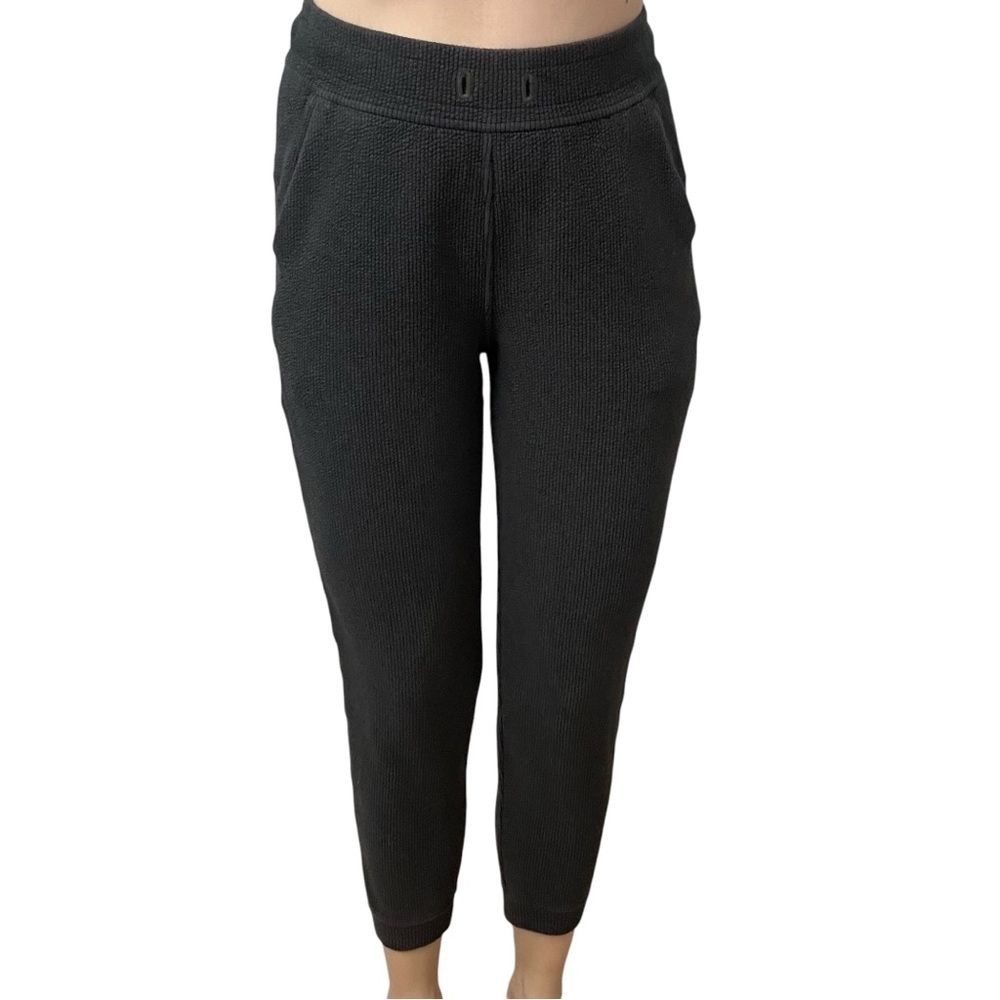 Lululemon Cropped Pants Ribbed High-Rise Jogger 25" *7/8 Length Size 4 Small